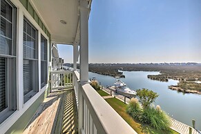 Manteo Waterfront Resort Home w/ 30-ft Dock!