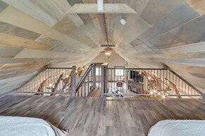 Unique, Renovated Barn Vacation Rental in Donnelly