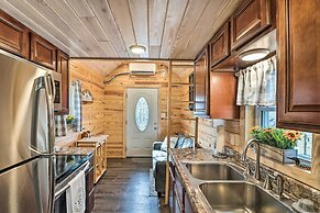 La Petite Maison in Mount Olive w/ Fire Pit!