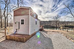 La Petite Maison in Mount Olive w/ Fire Pit!