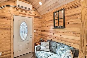 La Petite Maison in Mount Olive w/ Fire Pit!