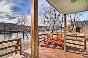 La Petite Maison in Mount Olive w/ Fire Pit!