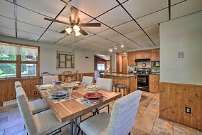 Charming Pymatuning Lake House Near Park & Beach