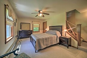 Charming Pymatuning Lake House Near Park & Beach