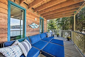 Lake Pend Oreille Home w/ Dock & Paddle Boards