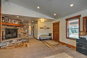 Luxe Home ~ 2 Mi to Bryce Canyon National Park!