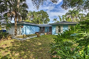 Vibrant Largo Home: Heated Pool, Lake Views!