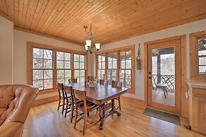 Woodsy Smoky Mtn Hideaway w/ Grill & Views!