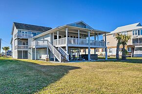 Stunning Surf City Home on Canal w/ Game Room!
