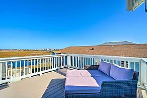 Stunning Surf City Home on Canal w/ Game Room!