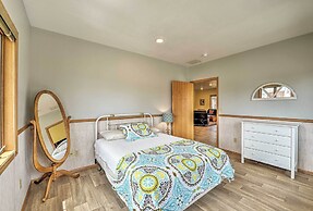 Large Ten Sleep Home on Main St, 10 Mins to Canyon