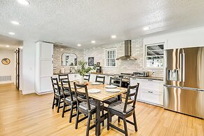 Charming Canalfront Retreat w/ Double Boat Slip!