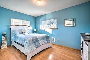 Pet-friendly North Bend Home w/ Bay Views!