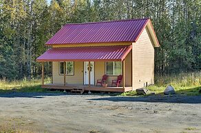 Soldotna Vacation Rental ~ 8 Mi to Kenai River!