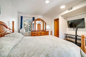 Pittsburgh Townhome ~ 5 Miles to Market Square