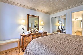 Sunroom + Beach Access: Hilton Head Condo