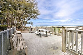 Sunroom + Beach Access: Hilton Head Condo
