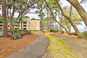 Sunroom + Beach Access: Hilton Head Condo