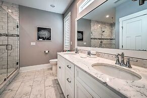 Bright Coastal Abode With Porch & Beach Access!