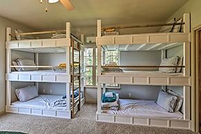 Expansive Townhome w/ Game Room & Community Pool