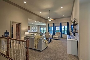 Expansive Townhome w/ Game Room & Community Pool