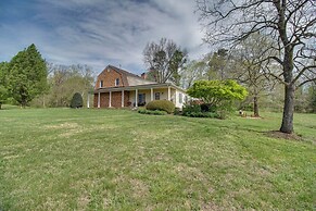 Pet-friendly Cottage With Game Room & Fire Pit!