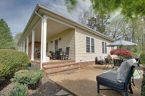 Pet-friendly Cottage With Game Room & Fire Pit!