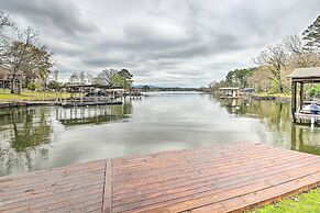 Boat Dock & Kayaks: Waterfront Hot Springs Home!