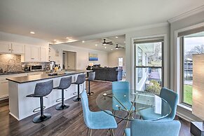 Boat Dock & Kayaks: Waterfront Hot Springs Home!