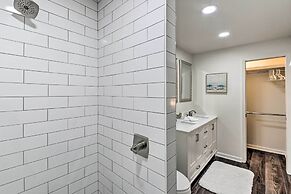 Boat Dock & Kayaks: Waterfront Hot Springs Home!