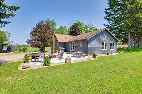 Spacious Massillon Log Cabin w/ Fire Pit!