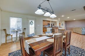 Lakefront Montgomery Home w/ Porch & Dock!