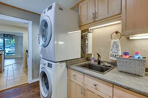 Lakefront Montgomery Home w/ Porch & Dock!