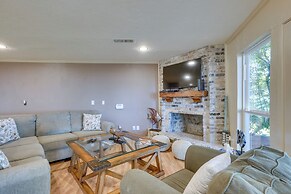 Lakefront Montgomery Home w/ Porch & Dock!