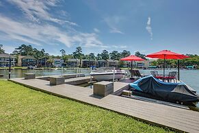 Lakefront Montgomery Home w/ Porch & Dock!