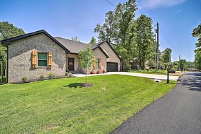 New Everything! Comfy Home w/ Deck & Trail Access!