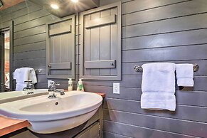 Mirror Lake Cabin ~ 1 Mi to Dtwn Highlands!