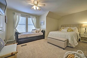 Modern Townhome w/ Patio, Next Door to Resort