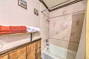 House of Angels Retreat w/ Deck Near Winter Park