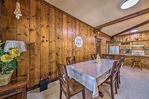 House of Angels Retreat w/ Deck Near Winter Park