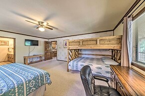 House of Angels Retreat w/ Deck Near Winter Park