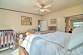 Calm Retreat w/ Ponds ~ 12 Mi to Somerville Lake