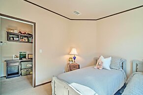 Calm Retreat w/ Ponds ~ 12 Mi to Somerville Lake