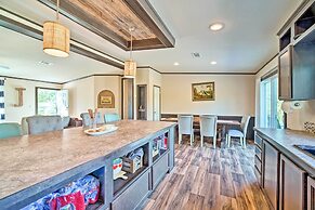 Calm Retreat w/ Ponds ~ 12 Mi to Somerville Lake