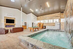 Lakefront Wichita Falls Home w/ Pool & Hot Tub