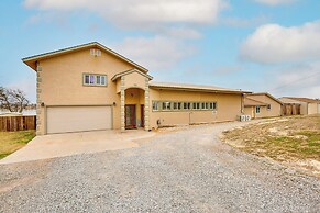 Lakefront Wichita Falls Home w/ Pool & Hot Tub