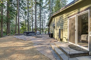 Bremerton Vacation Rental w/ Hot Tub & Lake Access