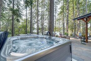 Bremerton Vacation Rental w/ Hot Tub & Lake Access