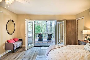 Pine Mountain Cabin w/ Hot Tub, 2 Mins to Marina!