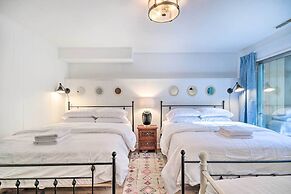 Pine Mountain Cabin w/ Hot Tub, 2 Mins to Marina!